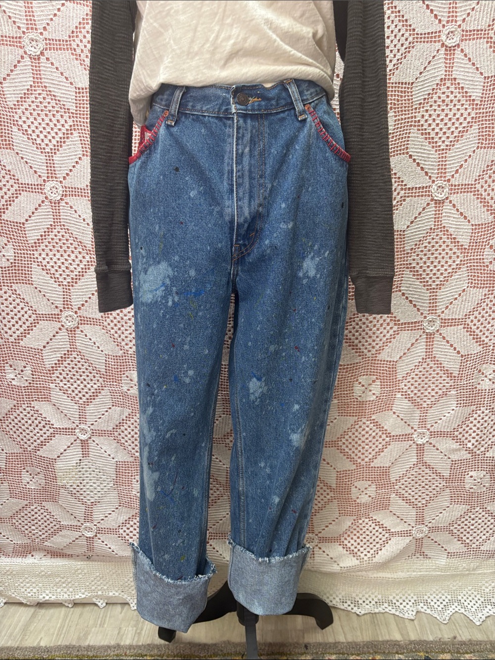 Good Ghost Upcycled Levi’s Jeans
Sz 34